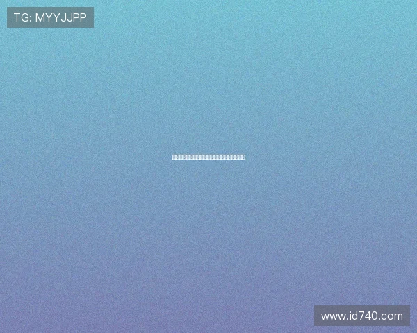 库里携手费德勒大通中心合影拉沃尔杯星光熠熠 库里携手费德勒大通中心合影拉沃尔杯星光熠熠